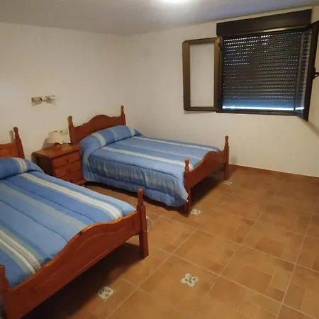 Casa Marcelinas Por *